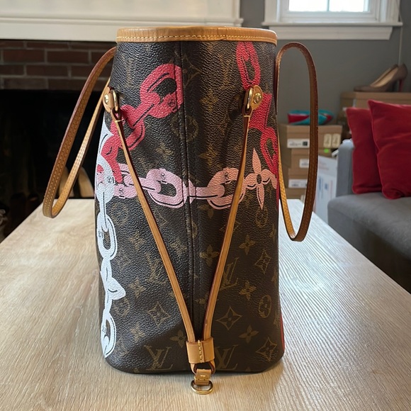 🛑SOLD🛑🌟Louis Vuitton Limited Edition Neverfull MM Bay Chain🌟 - Picture 3 of 16